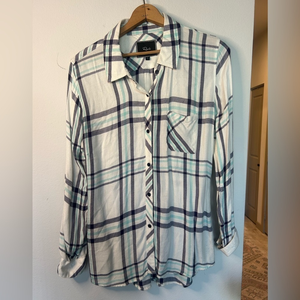 Rails Hunter Plaid Button Down Shirt – Size L
